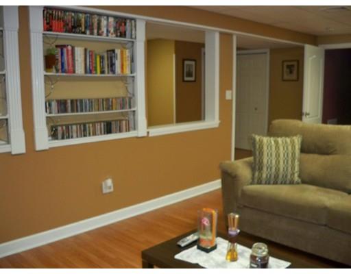 319 Arnold Ave, Springfield, MA 01119 photo 16