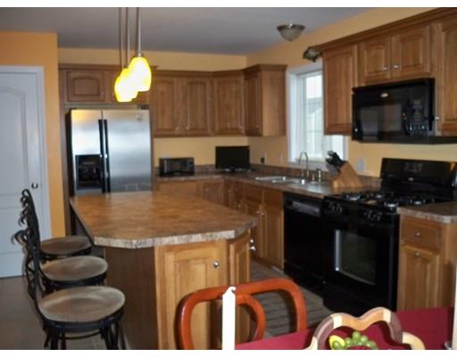 319 Arnold Ave, Springfield, MA 01119 photo 6