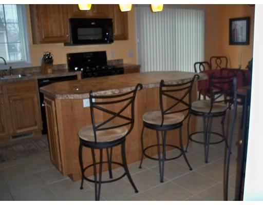 319 Arnold Ave, Springfield, MA 01119 photo 5