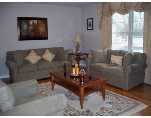 319 Arnold Ave, Springfield, MA 01119 photo 2