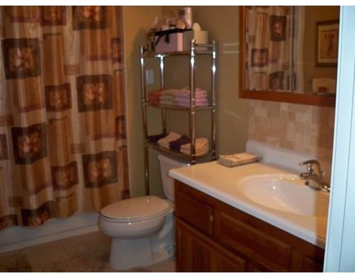 319 Arnold Ave, Springfield, MA 01119 photo 13