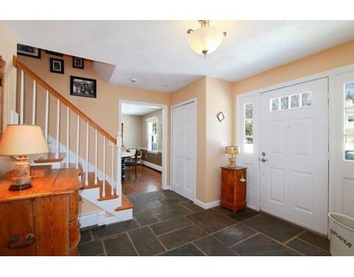 14 Indian Path, Dedham, MA 02026 photo 11