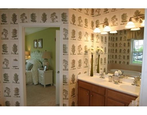 7 Augustus Ct #2001, Reading, MA 01867 photo 8