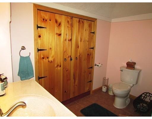 35 Third St, Brimfield, MA 01010 photo 18