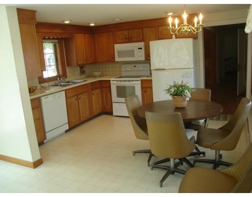 17 Bayview St, Wareham, MA 02571 photo 2