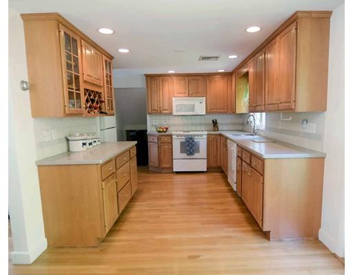 82 Sutton Rd, Needham, MA 02492 photo 5