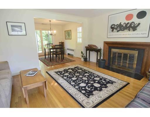 82 Sutton Rd, Needham, MA 02492 photo 2
