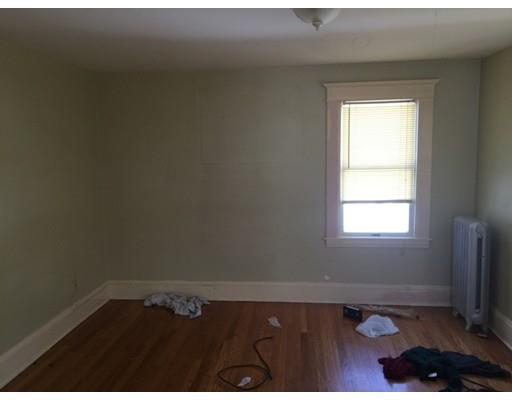 90 Eleanor Rd, Springfield, MA 01108 photo 18