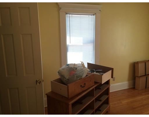 90 Eleanor Rd, Springfield, MA 01108 photo 23