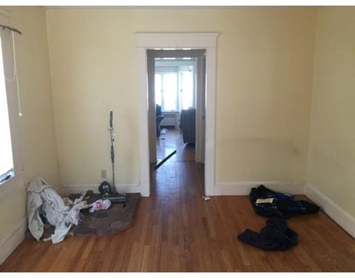 90 Eleanor Rd, Springfield, MA 01108 photo 11