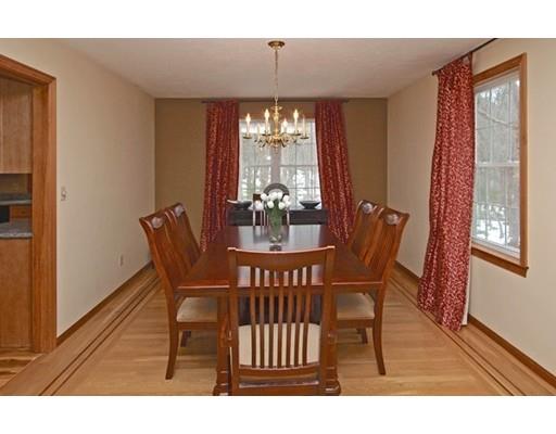 208 East St, Upton, MA 01568 photo 5