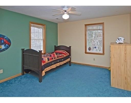 208 East St, Upton, MA 01568 photo 16