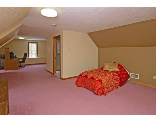 208 East St, Upton, MA 01568 photo 18