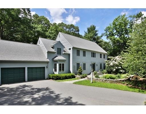 1061 High St, Dedham, MA 02026 photo 1