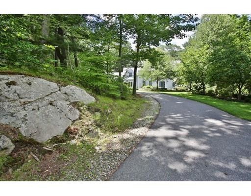 1061 High St, Dedham, MA 02026 photo 16
