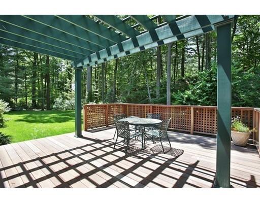 1061 High St, Dedham, MA 02026 photo 10