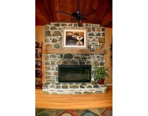 14 Kenneth Ave, Webster, MA 01570 photo 12