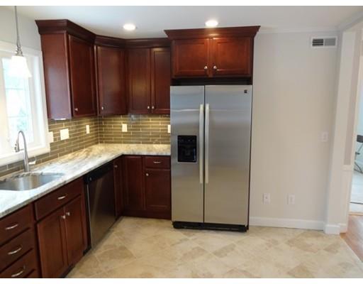 8 Maple Ct, Andover, MA 01810 photo 9