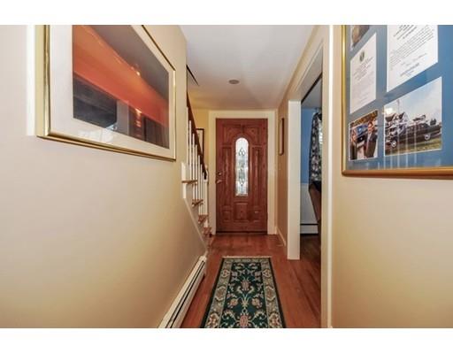 20 Walley Ct, Hyannis, MA 02601 photo 5