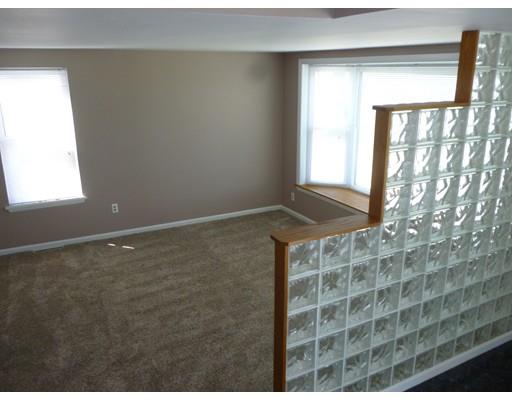 12 Stoddard Dr, Worcester, MA 01604 photo 14