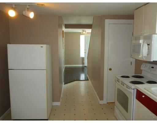 12 Stoddard Dr, Worcester, MA 01604 photo 9
