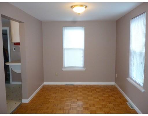 12 Stoddard Dr, Worcester, MA 01604 photo 13