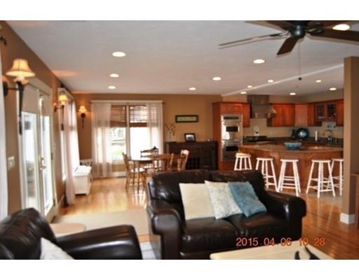 12 Indian Point Rd, Webster, MA 01570 photo 12