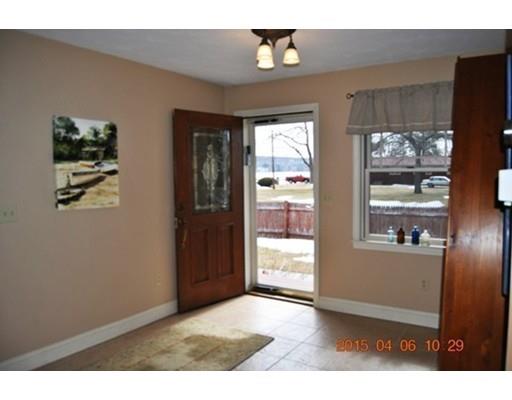 12 Indian Point Rd, Webster, MA 01570 photo 6