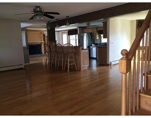 10 Blacksmith Rd, Wilbraham, MA 01095 photo 7