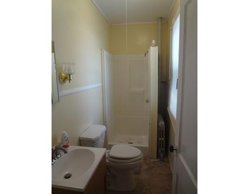 12 Hamlet St, Springfield, MA 01104 photo 17