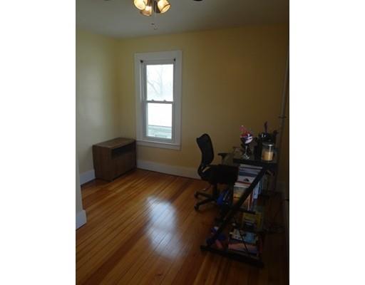 12 Hamlet St, Springfield, MA 01104 photo 11
