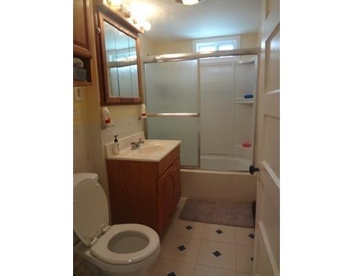 12 Hamlet St, Springfield, MA 01104 photo 10