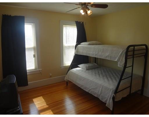 12 Hamlet St, Springfield, MA 01104 photo 9
