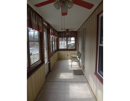 12 Hamlet St, Springfield, MA 01104 photo 6
