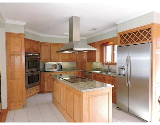 63 Colonial Rd, Webster, MA 01570 photo 7