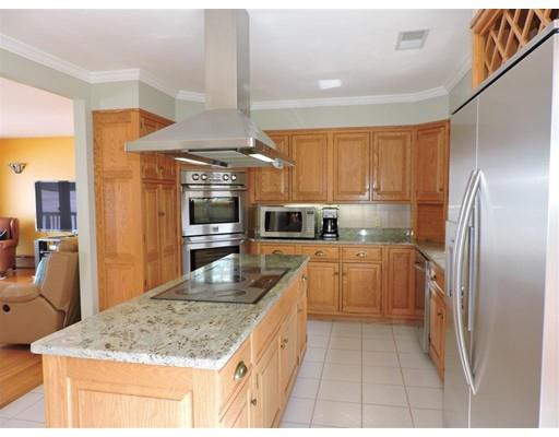 63 Colonial Rd, Webster, MA 01570 photo 8