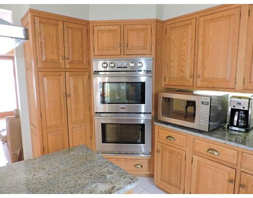 63 Colonial Rd, Webster, MA 01570 photo 9