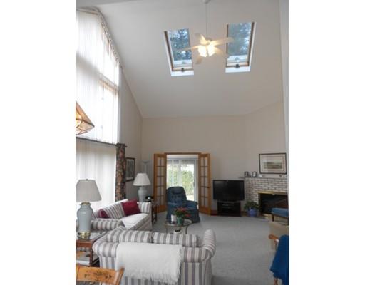 3 Beechwood Ave, Easthampton, MA 01027 photo 6