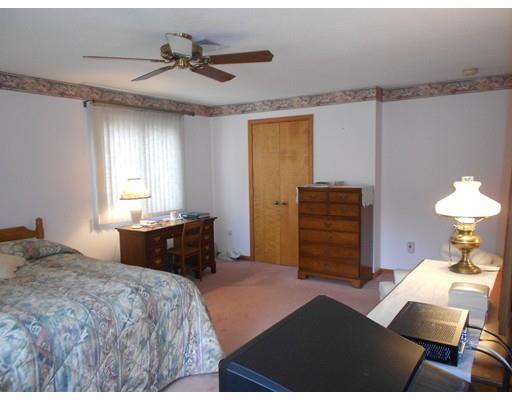 3 Beechwood Ave, Easthampton, MA 01027 photo 17