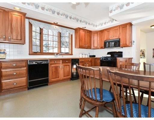 369 Manning St, Needham, MA 02492 photo 8