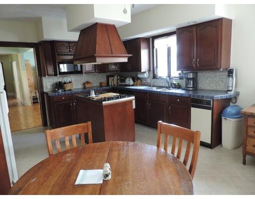 38 Hamilton St, Everett, MA 02149 photo 6