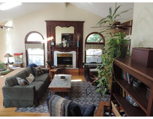 38 Hamilton St, Everett, MA 02149 photo 12