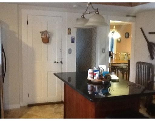 65 South St, Ware, MA 01082 photo 4