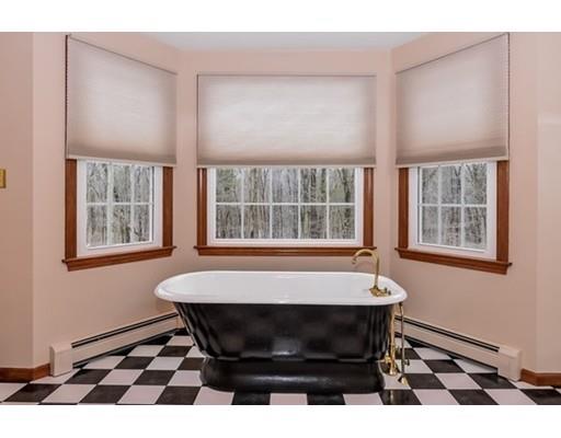 5 Lori Ln, Mendon, MA 01756 photo 16