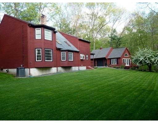 5 Lori Ln, Mendon, MA 01756 photo 3