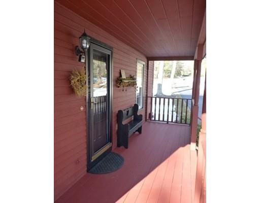 5 Lori Ln, Mendon, MA 01756 photo 4