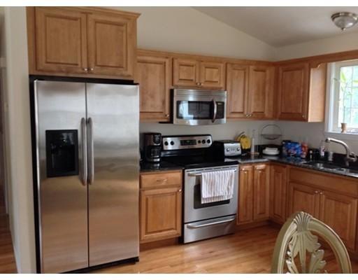 29 Chicopee St, Worcester, MA 01602 photo 4