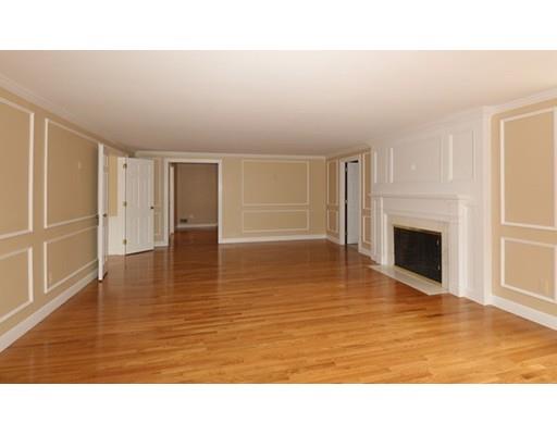 17 Aspen Rd, Weston, MA 02493 photo 5