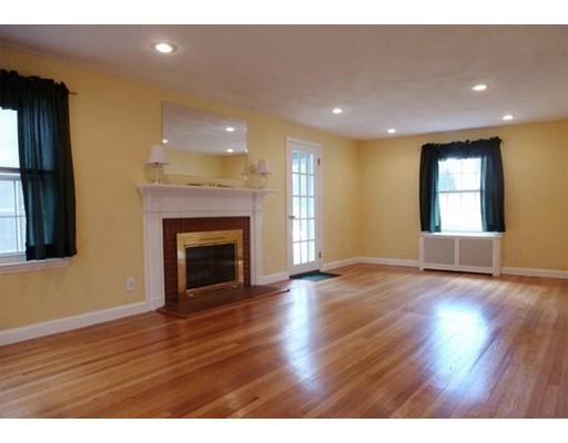 56 Bridle Path Rd, Springfield, MA 01118 photo 3