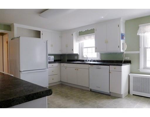 56 Bridle Path Rd, Springfield, MA 01118 photo 9